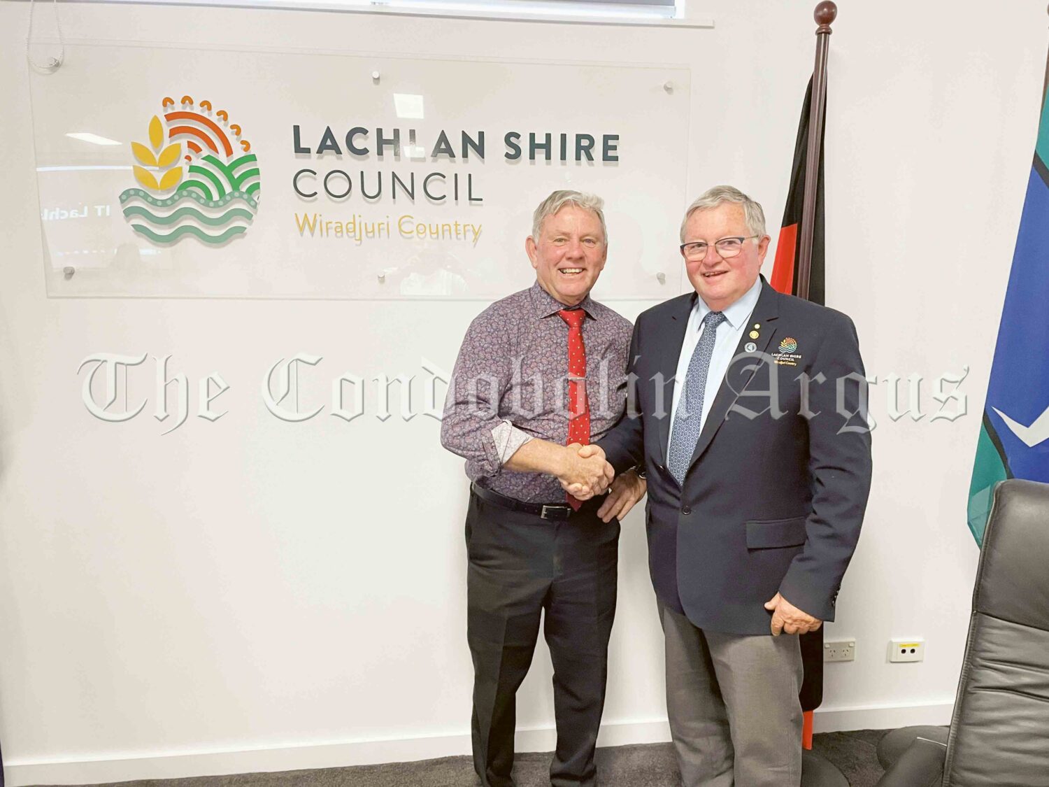 Councillor Paul Phillips (left) was elected as the Mayor of Lachlan Shire at the Lachlan Shire Council meeting on Wednesday, 27 September. Councillor John Medcalf OAM (right) was elected Deputy Mayor. Image Credit: Melissa Blewitt.